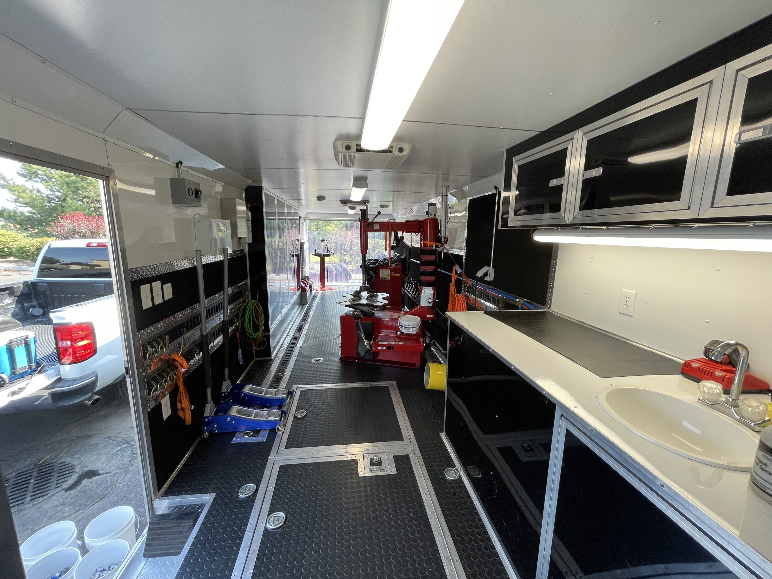 RST2 interior operations